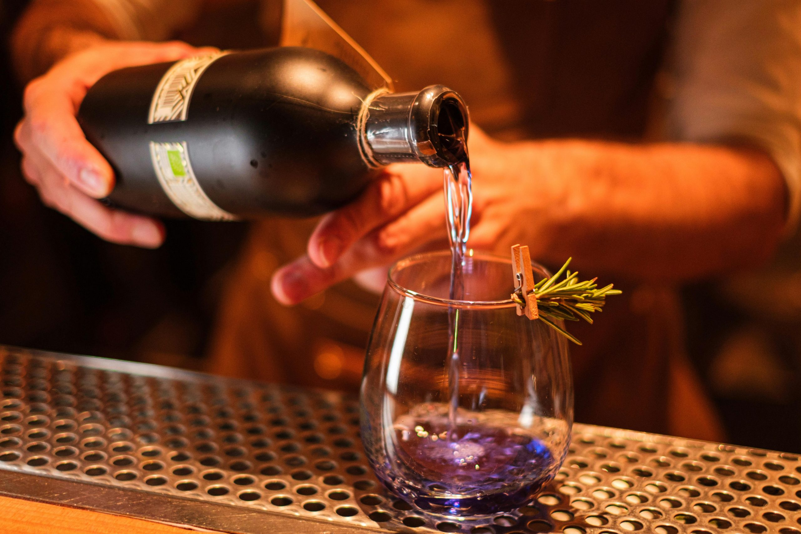 Online champagne purchase : idées cadeaux originales